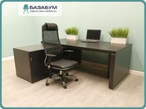Стол руководителя с тумбой Titano Италия